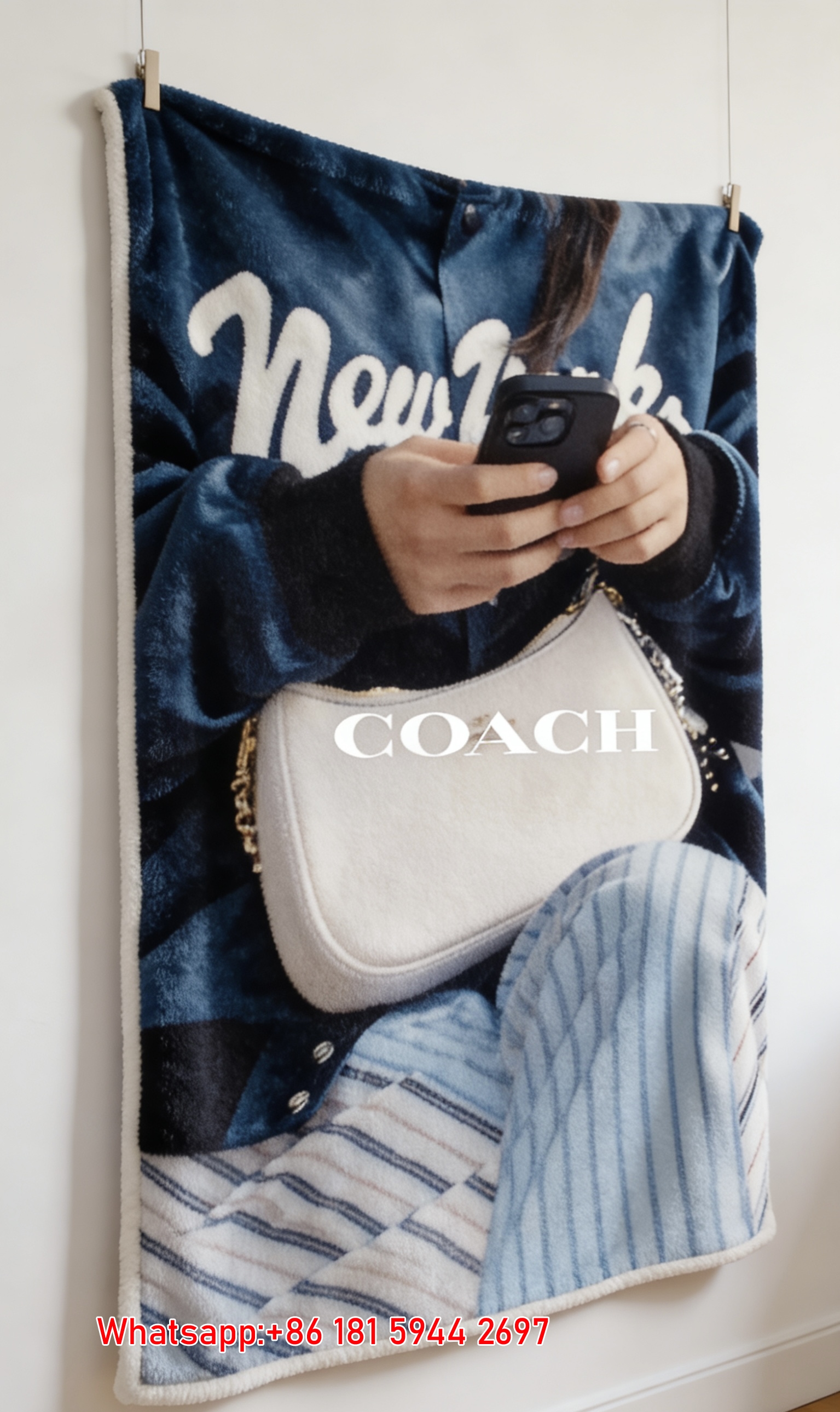 COACH White Bag Print Flannel Sofa Throw Blanket C155